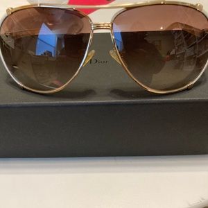 Dior aviator sunglasses